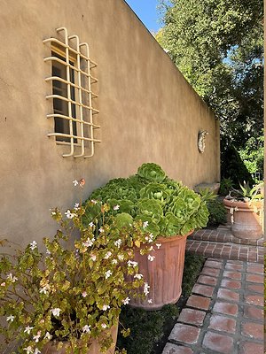 VAL VERDE current read 122024-47 VAL VERDE current read 122024-47